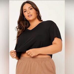 SHEIN Black Short Sleeve V-Neck Crop Top size 14 NWOT